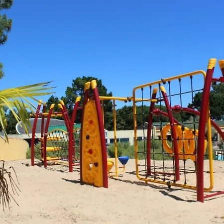 Kamp alanı - Animaux Admis - 5 Pers. - Api-1-52-2246